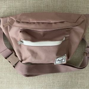 Herschel Fannypack